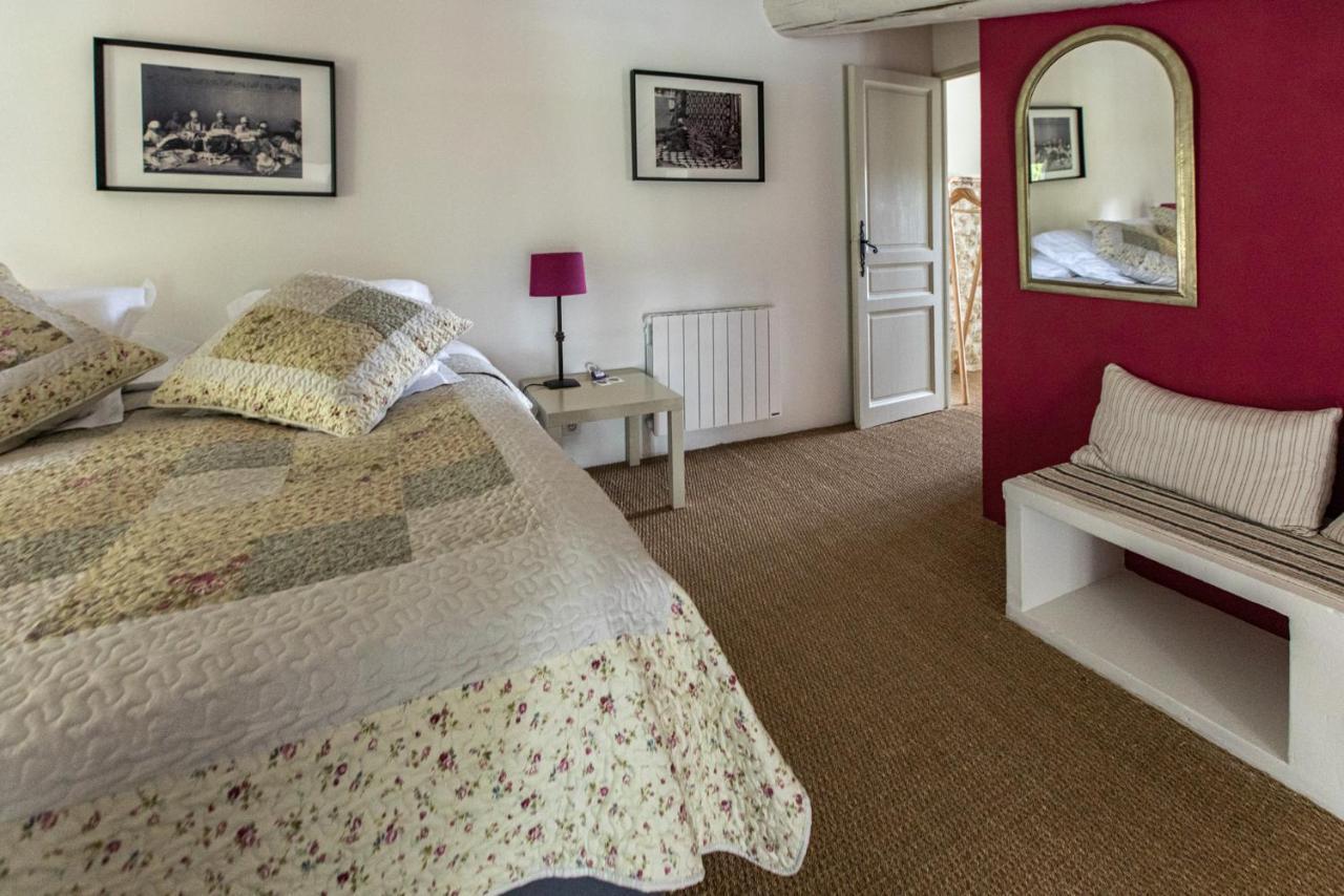 Le Prieure La Madelene Bed & Breakfast *