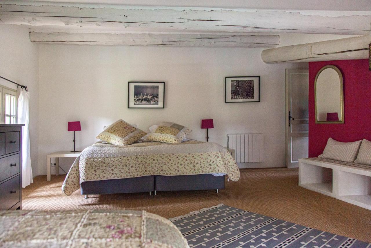 Bed & Breakfast Le Prieure La Madelene *